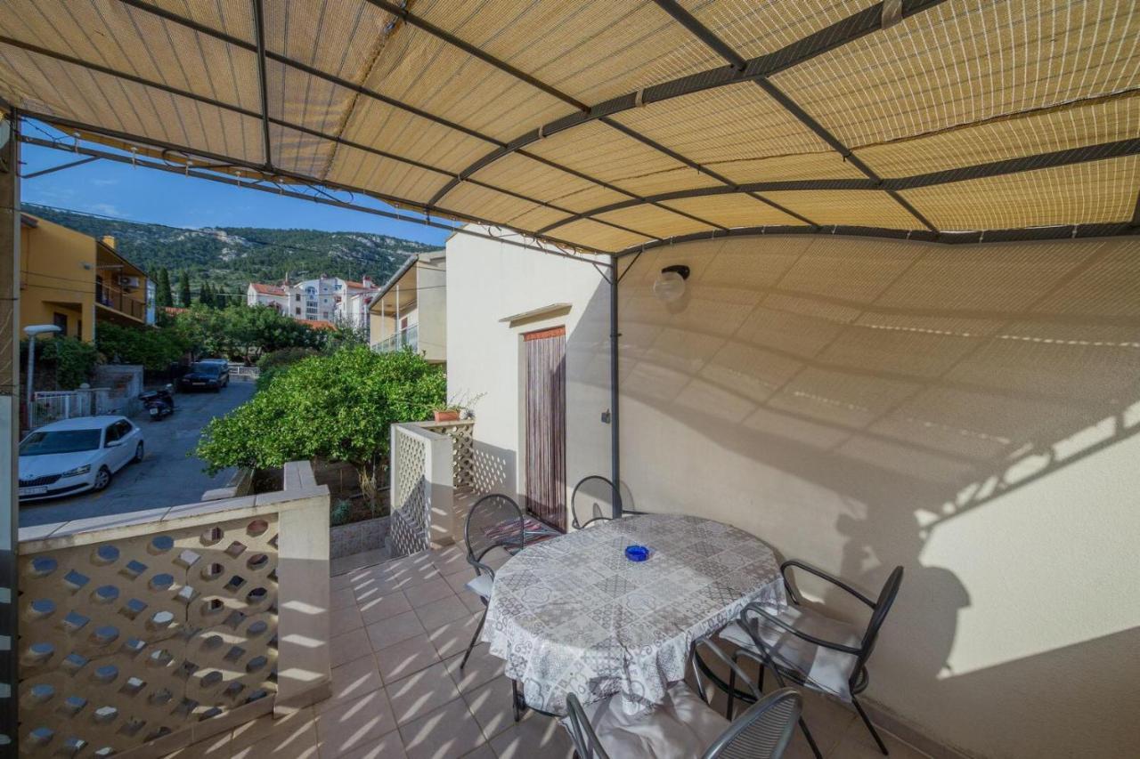 Apartmani Katija Komiža Exterior foto